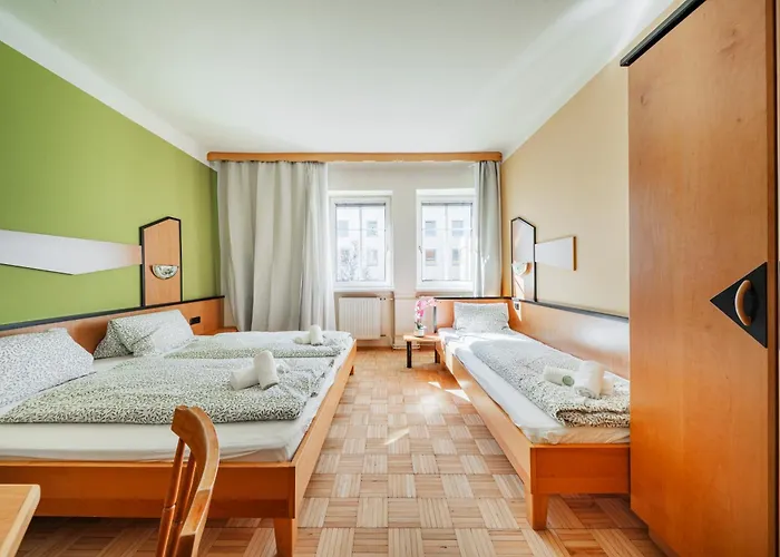 Vienna West Business Inn