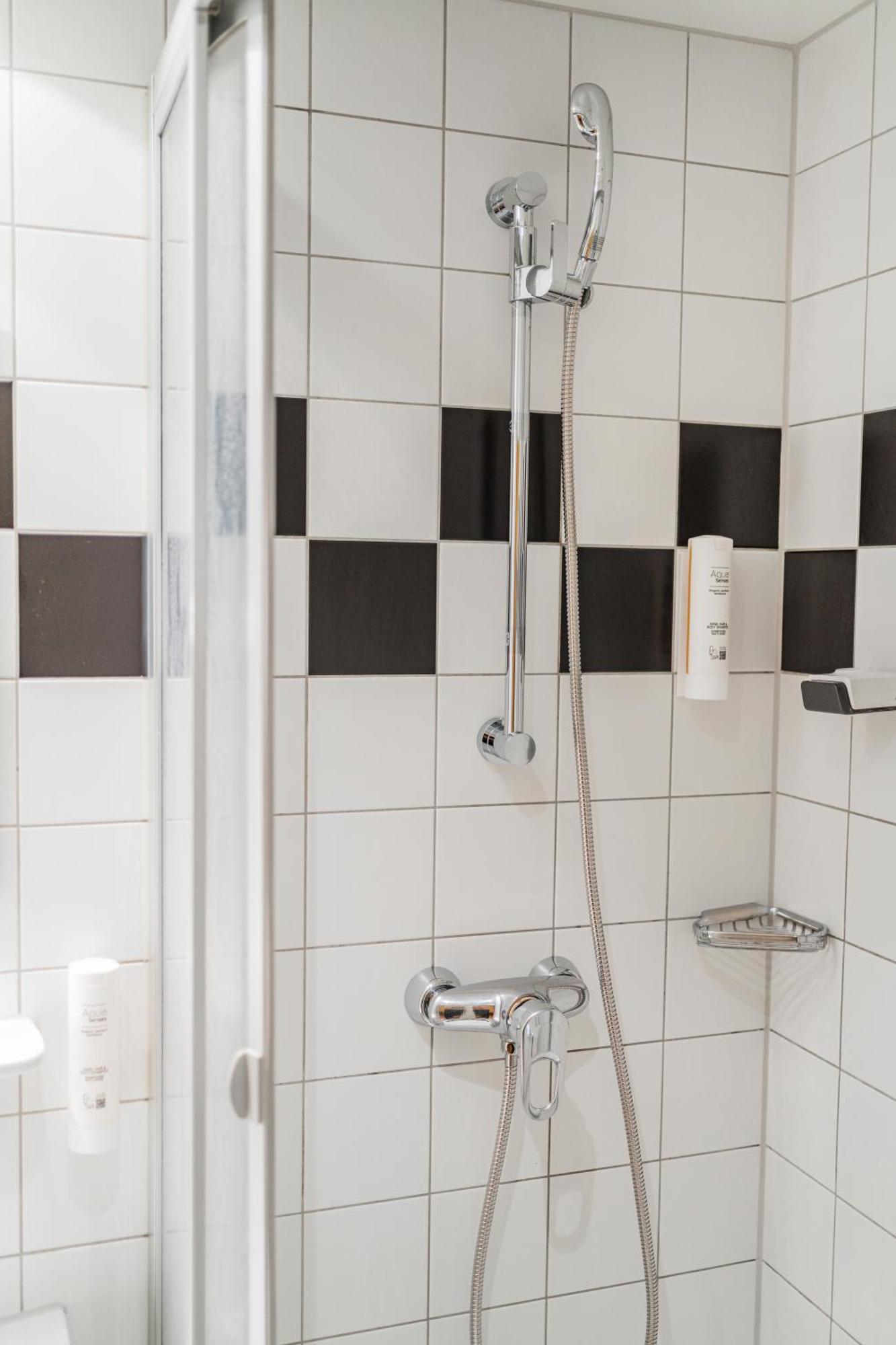 Hotel West Business Vienne
